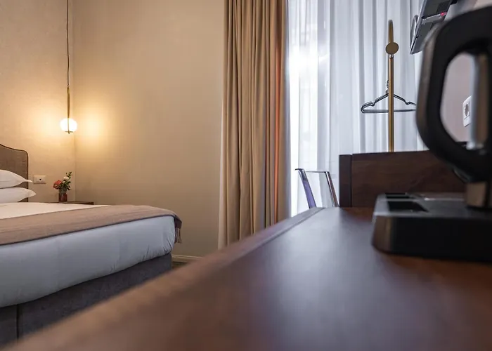 Roma Suite Hotel